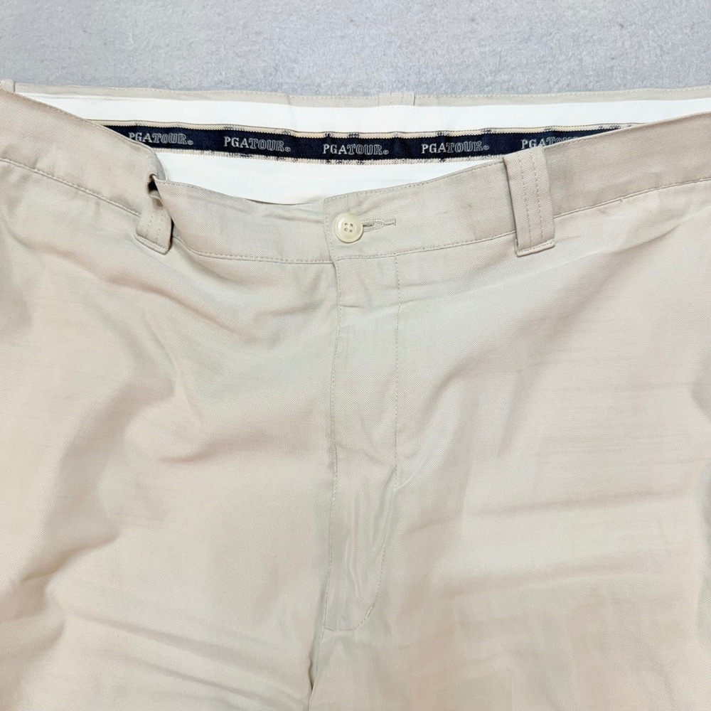 PGA Tour Golf Shorts Khaki Beige Flat Front Activewear‎ Size 38